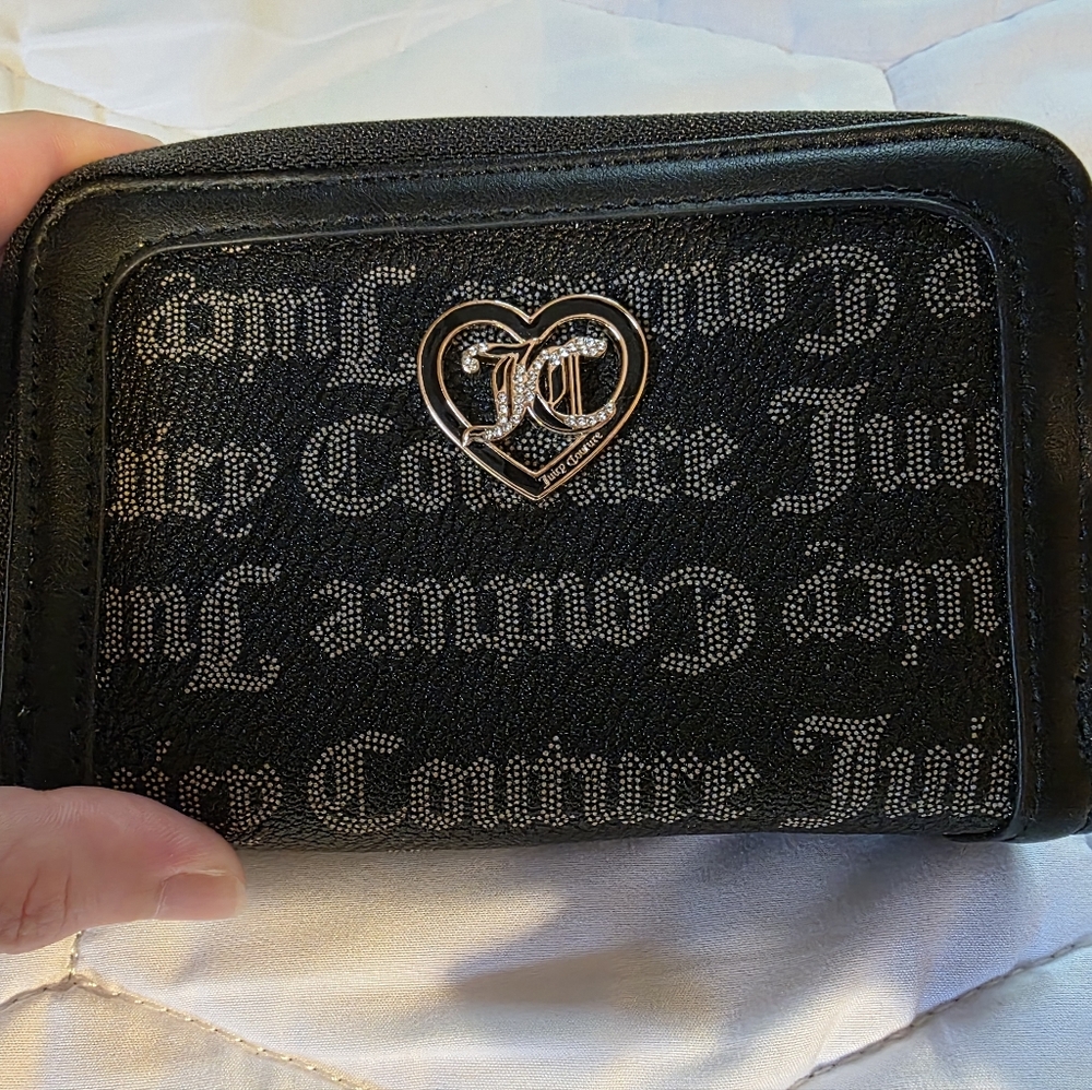 Juicy Couture Black and Cream Zip Wallet